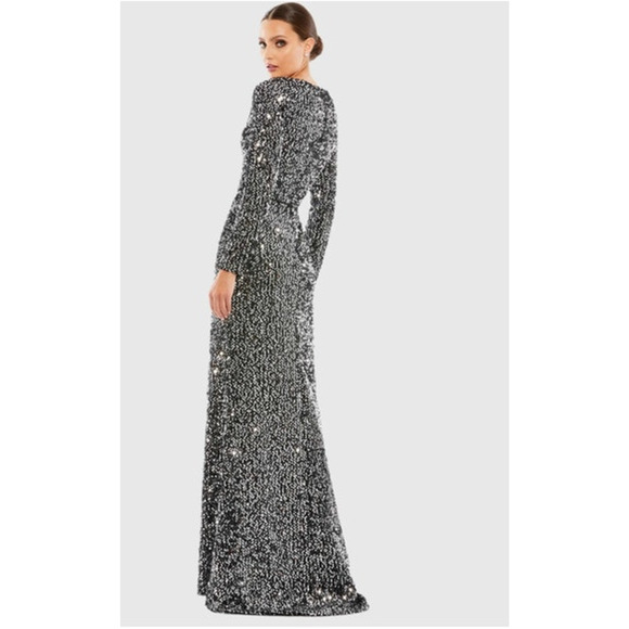 MAC DUGGAL Dress Size 16 Evening Gown Sequin NEW Black Silver V Neck Long Sleeve - Picture 2 of 7